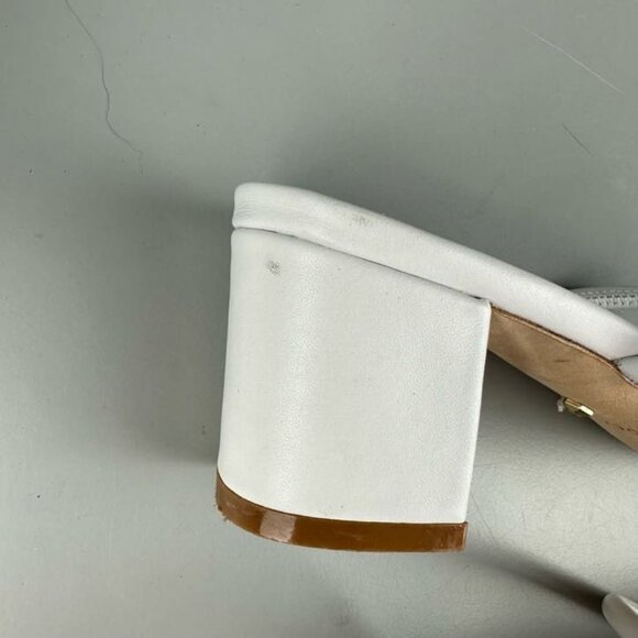 Raye Tabby Heel In White - Picture 5 of 8